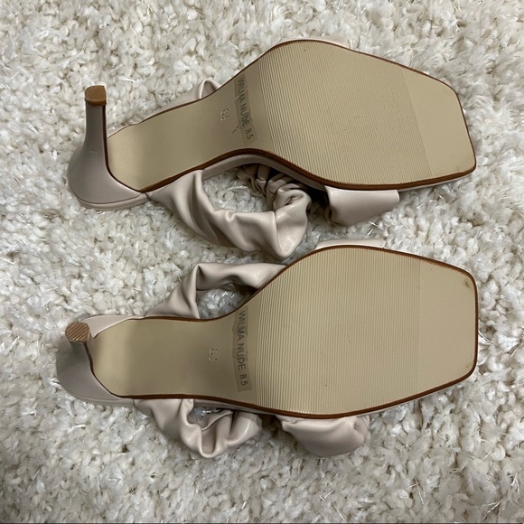 Vici Wilma Square Toe Heels size 8.5 - Picture 2 of 4